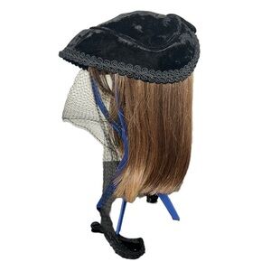 Vintage Marshall Field & Company Black Velvet Church Hat‎